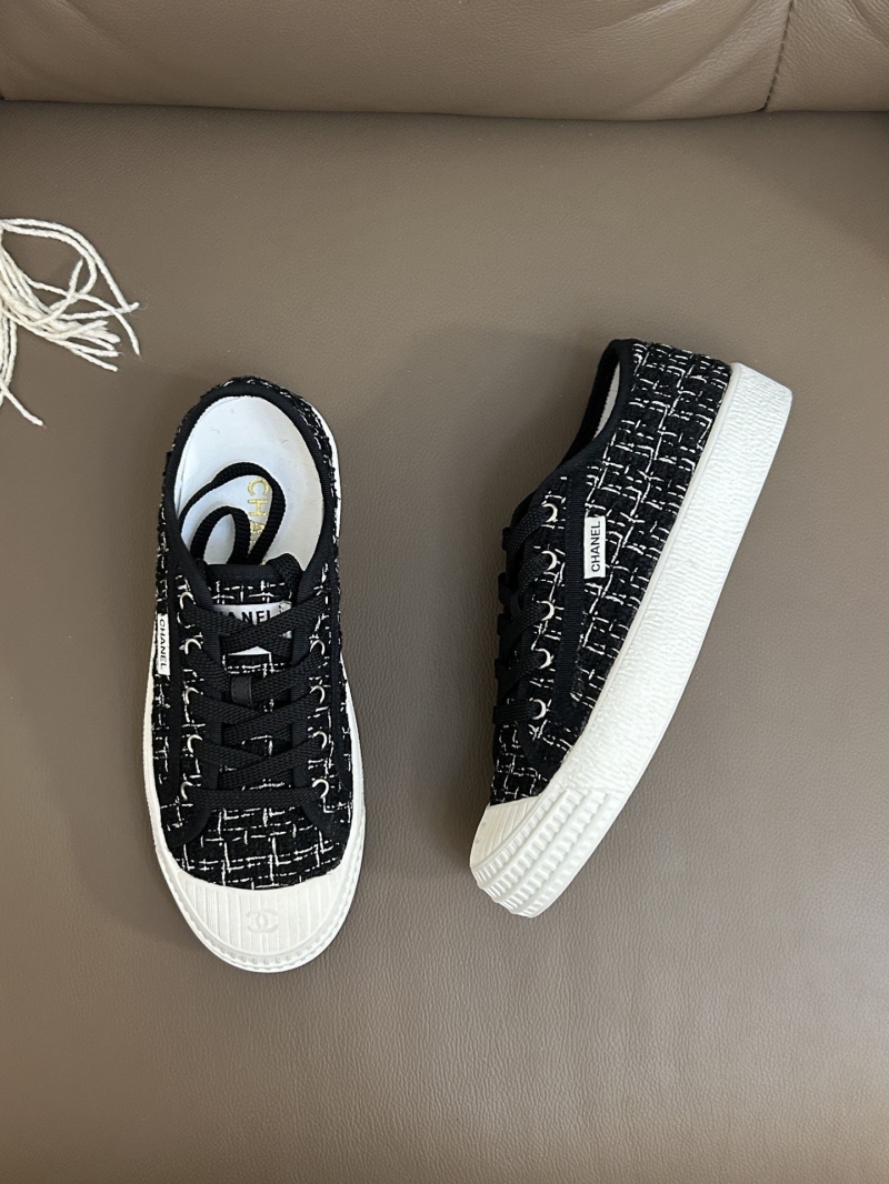 Ch**el sneakers